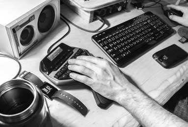 推荐一款“微信中至麻将小程序万能开挂器”开挂(透视)辅助神器